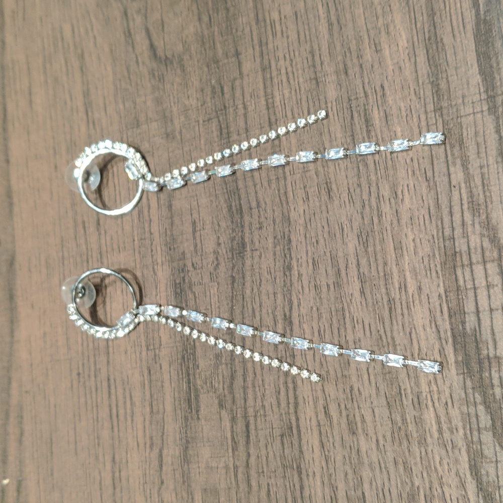 Dressy earrings